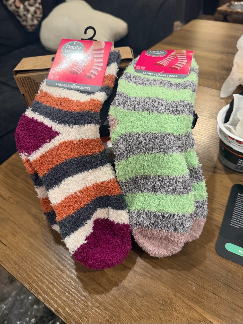 Women’s Cozy Striped Fuzzy Slipper Socks lot